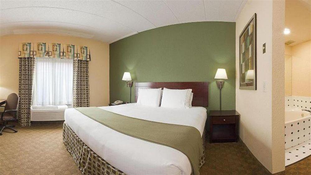 Western Eagles Hotel 3*